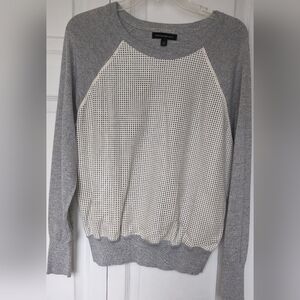 Banana Republic Women's Gray and Cream Mesh Sweater